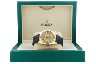 ROLEX SKYDWELLER 42MM (18BP) #326138